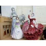COLLECTION OF FIGURINES TO INCLUDE ROYAL DOULTON, COALPORT AND OTHERS