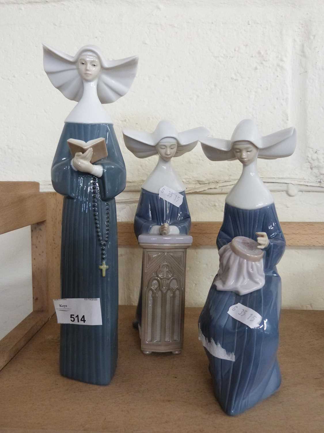 THREE LLADRO MODELS OF NUNS