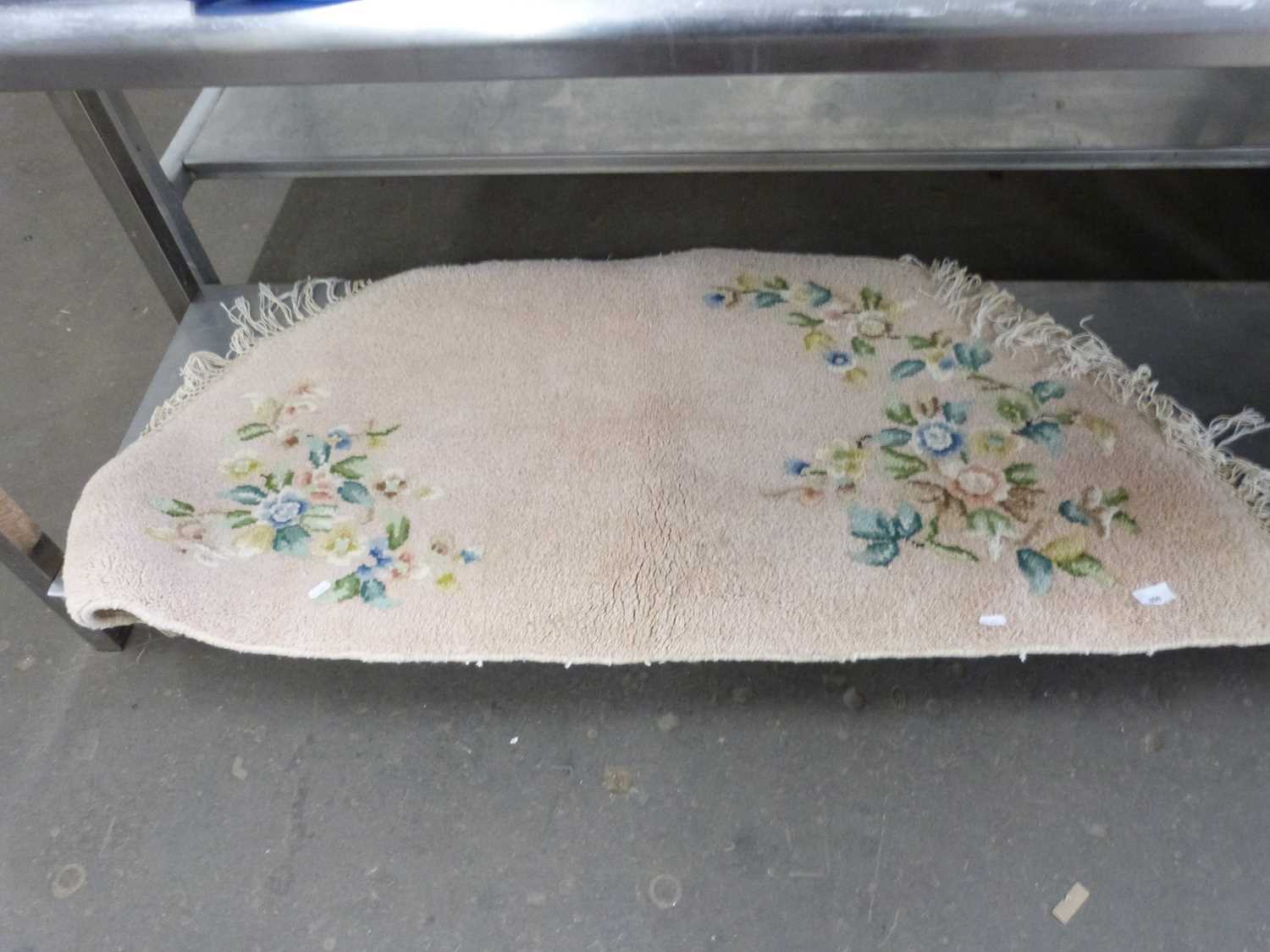 FLORAL DECORATED HEARTH RUG