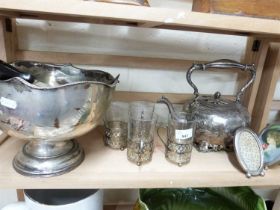 MIXED LOT: SILVER PLATED PEDESTAL BOWL, KETTLE, VARIOUS CUTLERY AND OTHER ITEMS