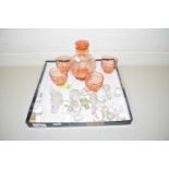 GLASS SPIRIT DECANTER WITH GLASSES TOGETHER WITH A QUANTITY OF VARIOUS DECANTER STOPPERS