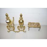 PAIR OF BRASS FIRE DOGS TOGETHER WITH A BRASS TRIVET