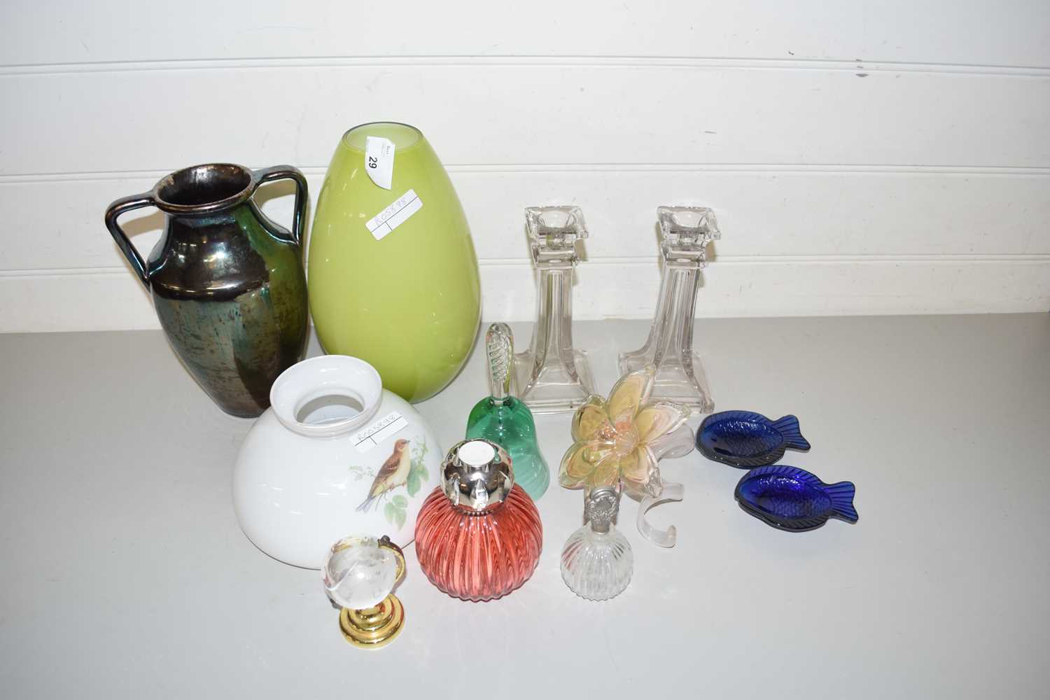 MIXED LOT: GLASS VASES, GLASS CANDLESTICKS, LIGHT SHADE AND OTHER ASSORTED ITEMS - Image 2 of 2