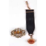 Mixed lot to include Victorian citrine set brooch in a gilt metal scroll mount (a/f) together with