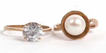 Mixed Lot: 9ct gold cubic zirconia single stone ring, hallmarked London 1979, size L together with a