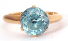 Single blue zircon stone ring, the round faceted zircon, 9mm diameter, raised between upswept