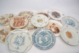 Quantity of commemorative plates, mainly Queen Victoria, also a plate commemorating Queen