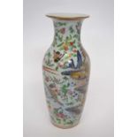19th century Cantonese Porcelain vase