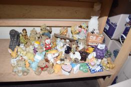 COLLECTION OF VARIOUS SMALL FIGURINES ETC