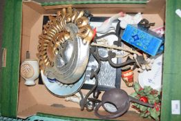 BOX CONTAINING QUANTITY OF VARIOUS SMALL DECORATIVE ORNAMENTS ETC