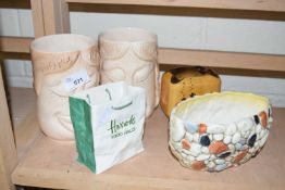 TWO SYLVAC BRUSH POTS, HARRODS CERAMIC BAG AND TWO FURTHER SYLVAC PIECES