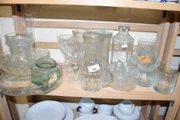 SELECTION OF VARIOUS GLASS WARES