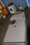 ELECTRICALLY POWERED DIVAN BED