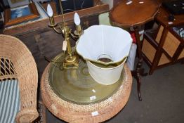 BENARES STYLE BRASS TRAY TOGETHER WITH BRASS TABLE LAMP