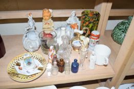 SELECTION OF SMALL CERAMIC ITEMS INCLUDING LOWESTOFT/YARMOUTH CRESTED WARE ETC