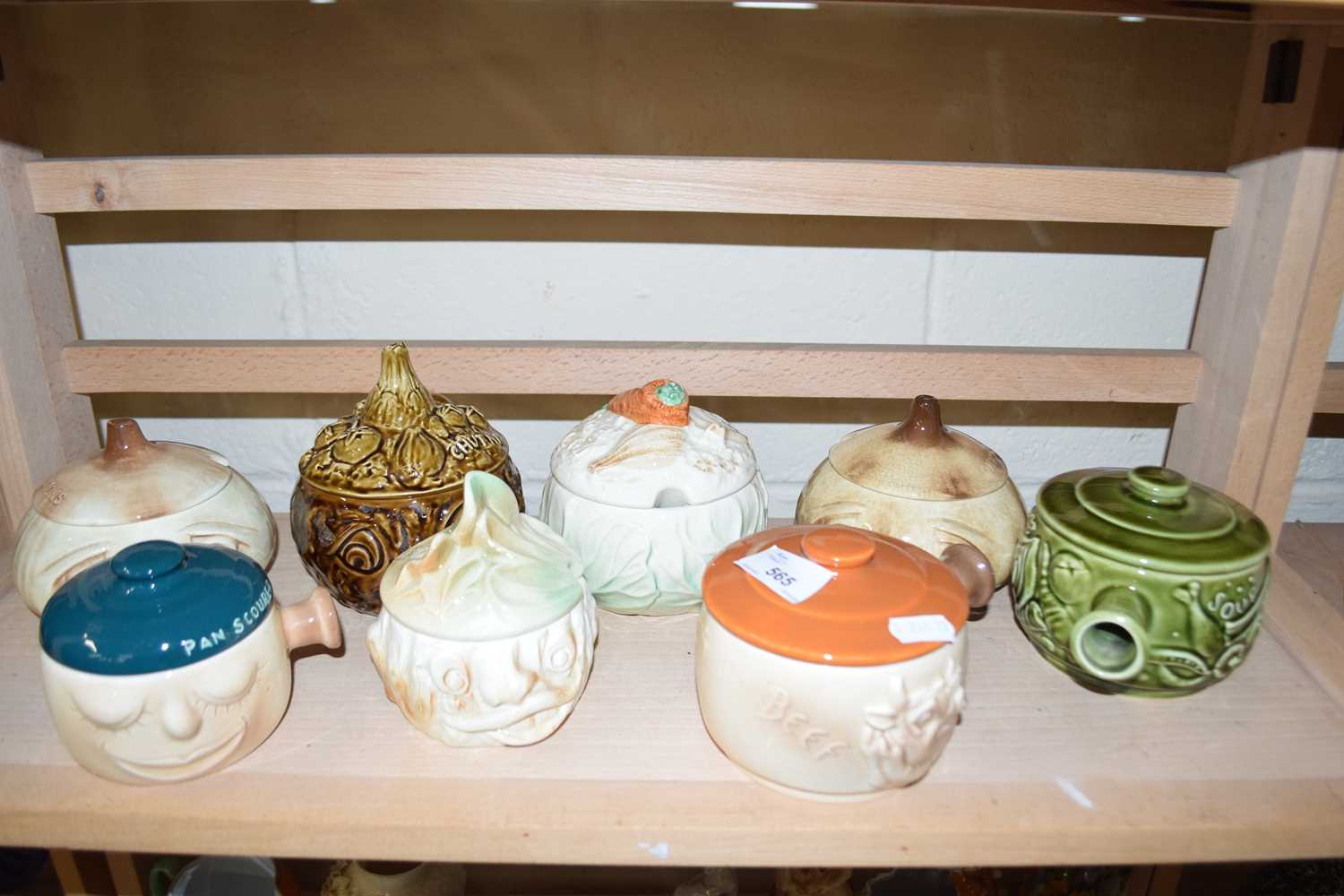 SELECTION OF VARIOUS MOULDED SYLVAC STORAGE JARS