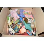 BOX CONTAINING VARIOUS TOYS, GAMES ETC