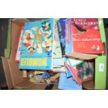 BOX CONTAINING VARIOUS PAPERBOOK CHILDRENS BOOKS ETC