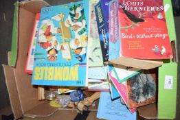 BOX CONTAINING VARIOUS PAPERBOOK CHILDRENS BOOKS ETC
