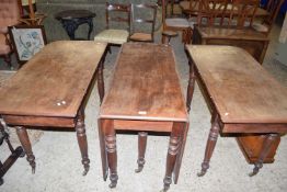 1820S MAHOGANY 3-PART DINING TABLE