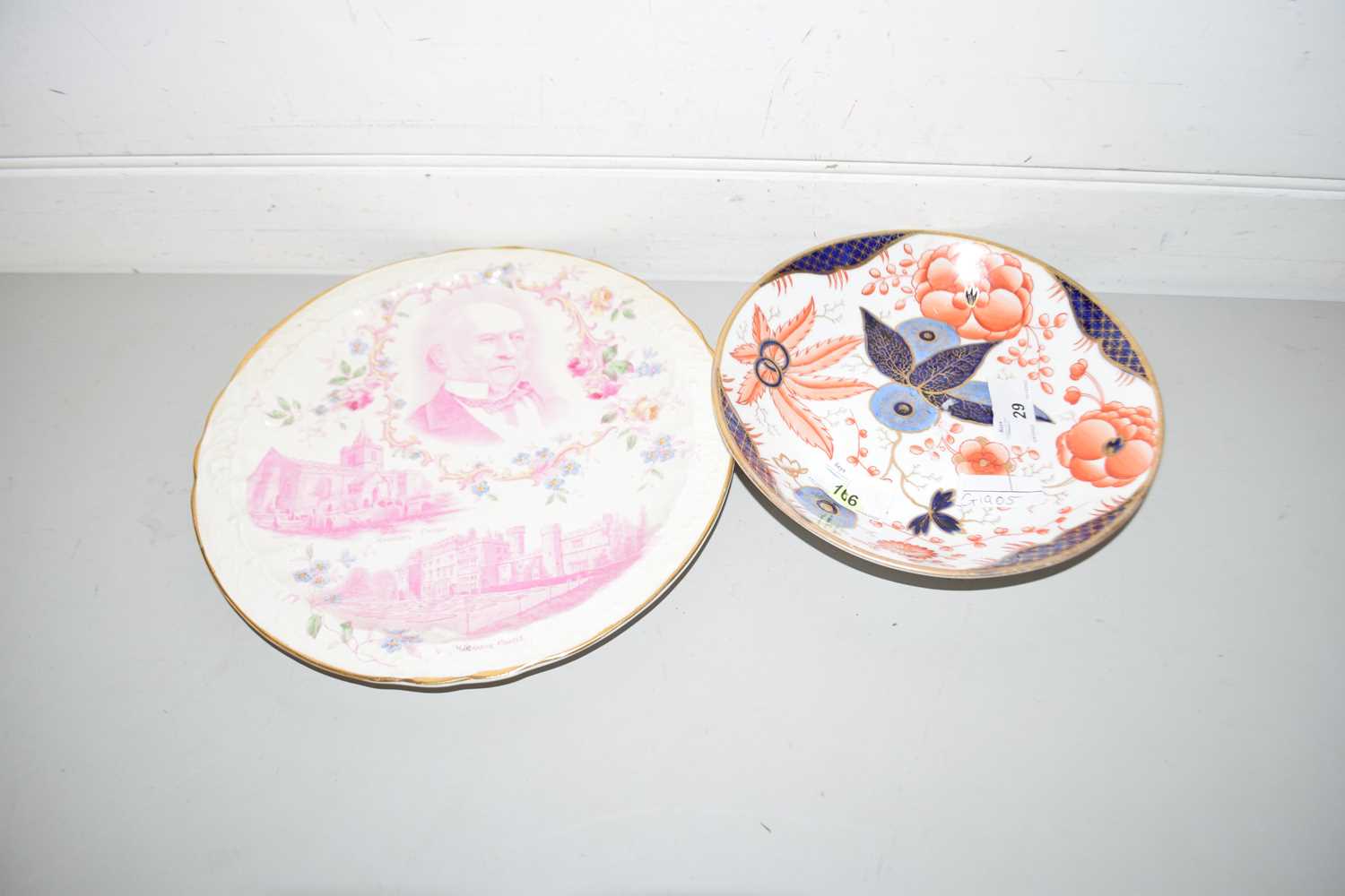 ENGLISH PORCELAIN IMARI STYLE DISH AND TOGETHER WITH A PLATE COMMEMORATING GLADSTONE