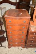 REPRODUCTION SERPENTINE CHEST OF DRAWERS WITH APPROX 48 CM