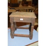 SMALL OAK JOINTED STOOL