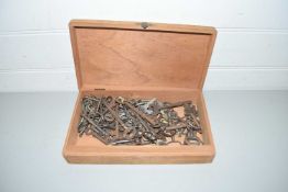 WOODEN BOX CONTAINING QUANTITY OF KEYS