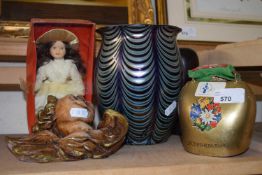 MIXED LOT: IRIDESCENT GLASS VASE, VINTAGE COW BELL AND OTHER ITEMS