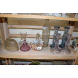 MIXED LOT: VARIOUS GLASS CANDLESTICKS AND OTHER ASSORTED ITEMS