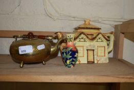 MIXED LOT: COTTAGE SHAPED TEAPOT, SMALL BRASS KETTLE AND A TUPTON MINIATURE VASE