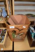 MIXED LOT: SMALL MIRRORED TRAY AND A METAL WASTE PAPER BIN