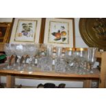 MIXED LOT: VARIOUS ASSORTED DRINKING GLASSES