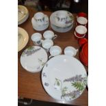 QUANTITY OF SCOTTS OF STOW FLORAL DECORATED TABLE WARES