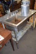 STAINLESS STEEL INDUSTRIAL KITCHEN SINK