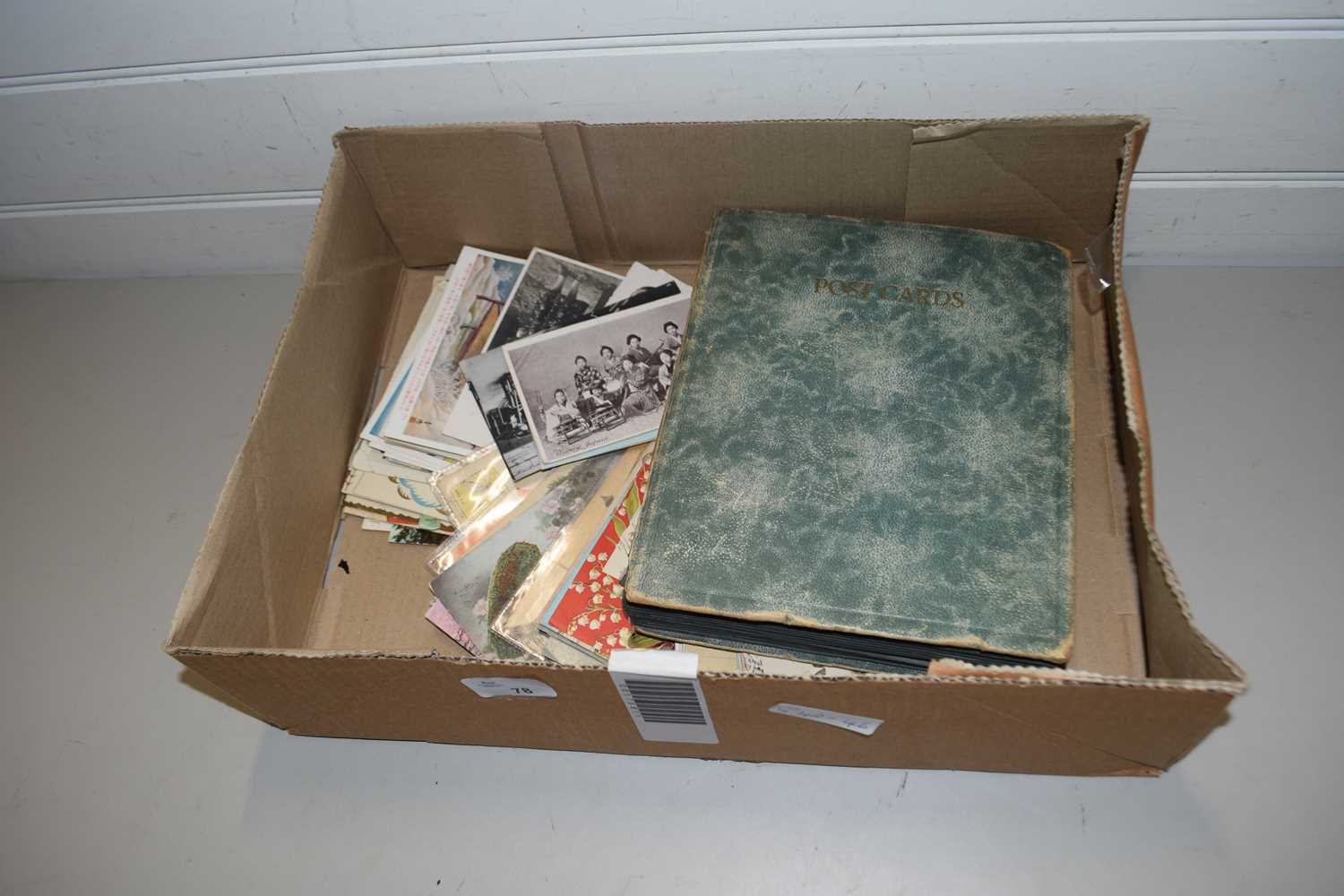 BOX CONTAINING QUANTITY OF POSTCARDS