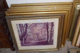 GROUP OF SIX CONTEMPORARY GILT FRAMED PICTURES TO INCLUDE GOLFING INTEREST