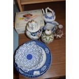 Mixed Lot: Various blue and white ceramics, Oriental gift set, assorted vases etc