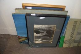 Mixed Lot: Various assorted framed pictures