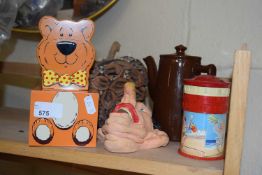 Mixed Lot: Money box, novelty model fruit and other items