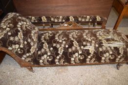 Late Victorian chaise longue for re-upholstery