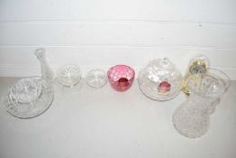 Mixed Lot: Various glass bowls, vases, small dome topped clock etc