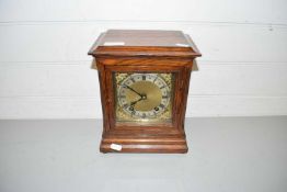 Early 20th Century oak cased mantel clock