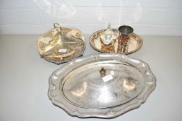 Mixed Lot: Various silver plated serving dishes and other items