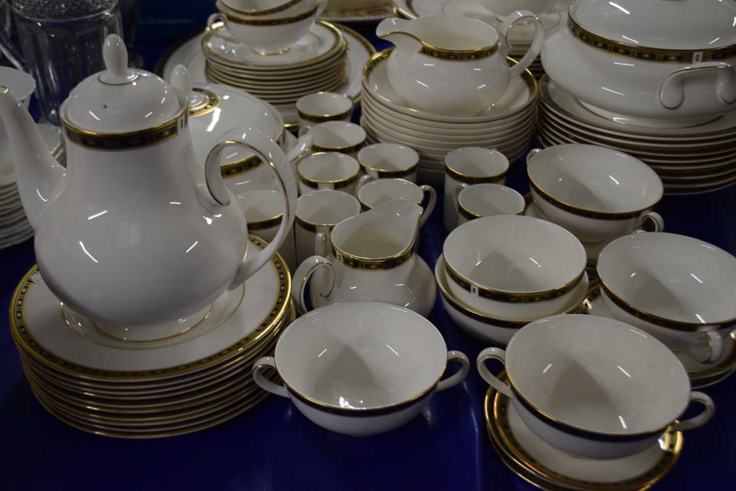 Quantity of Royal Doulton Monaco pattern table wares - Image 2 of 2