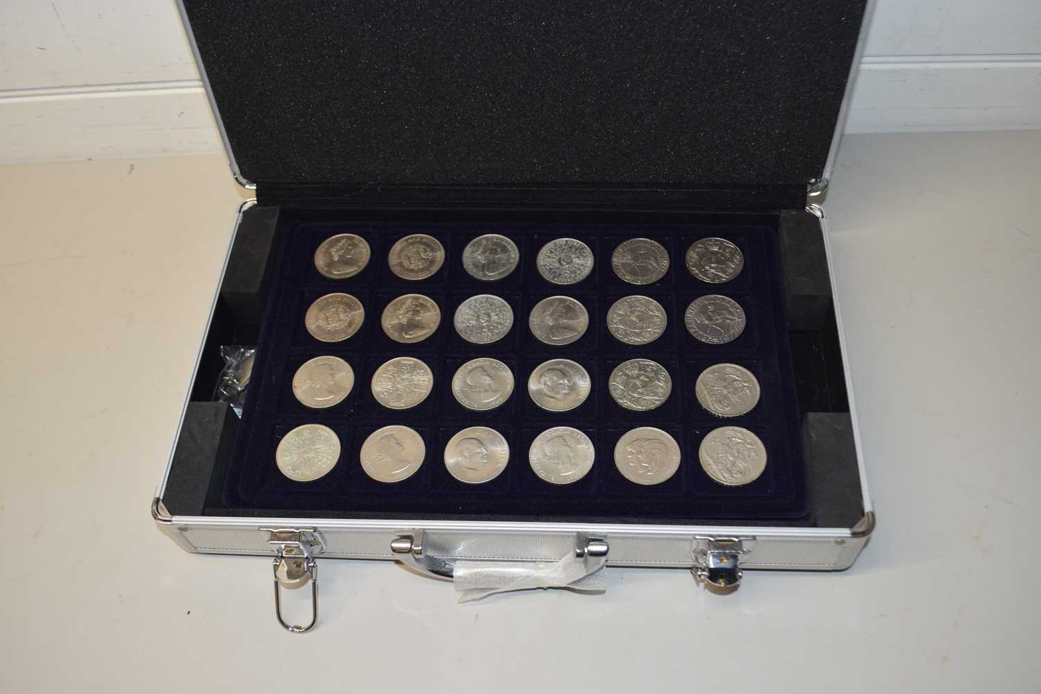 Case of British coinage principally 20th Century to include a range of various commemorative Crowns - Image 2 of 2