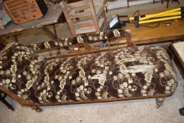 Late Victorian chaise longue for re-upholstery