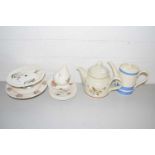 Mixed Lot: Various cake stands, tea wares etc