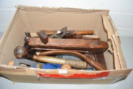 Box of woodworking planes, spokeshave and other assorted tools