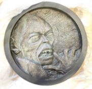 Sideshow Weta Lord of the Rings medallion - The Dilemmas of Smeagol, 427/10,000, in original box/
